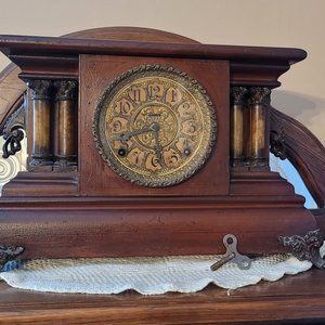 Antique Mantle Clock